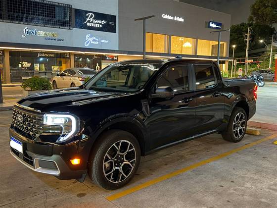 FORD MAVERICK 2.5 HYBRID LARIAT e-CVT